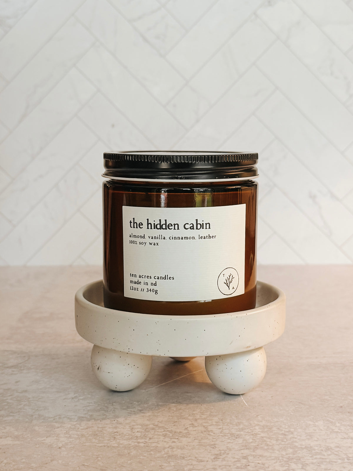 The Hidden Cabin // 12oz soy candle