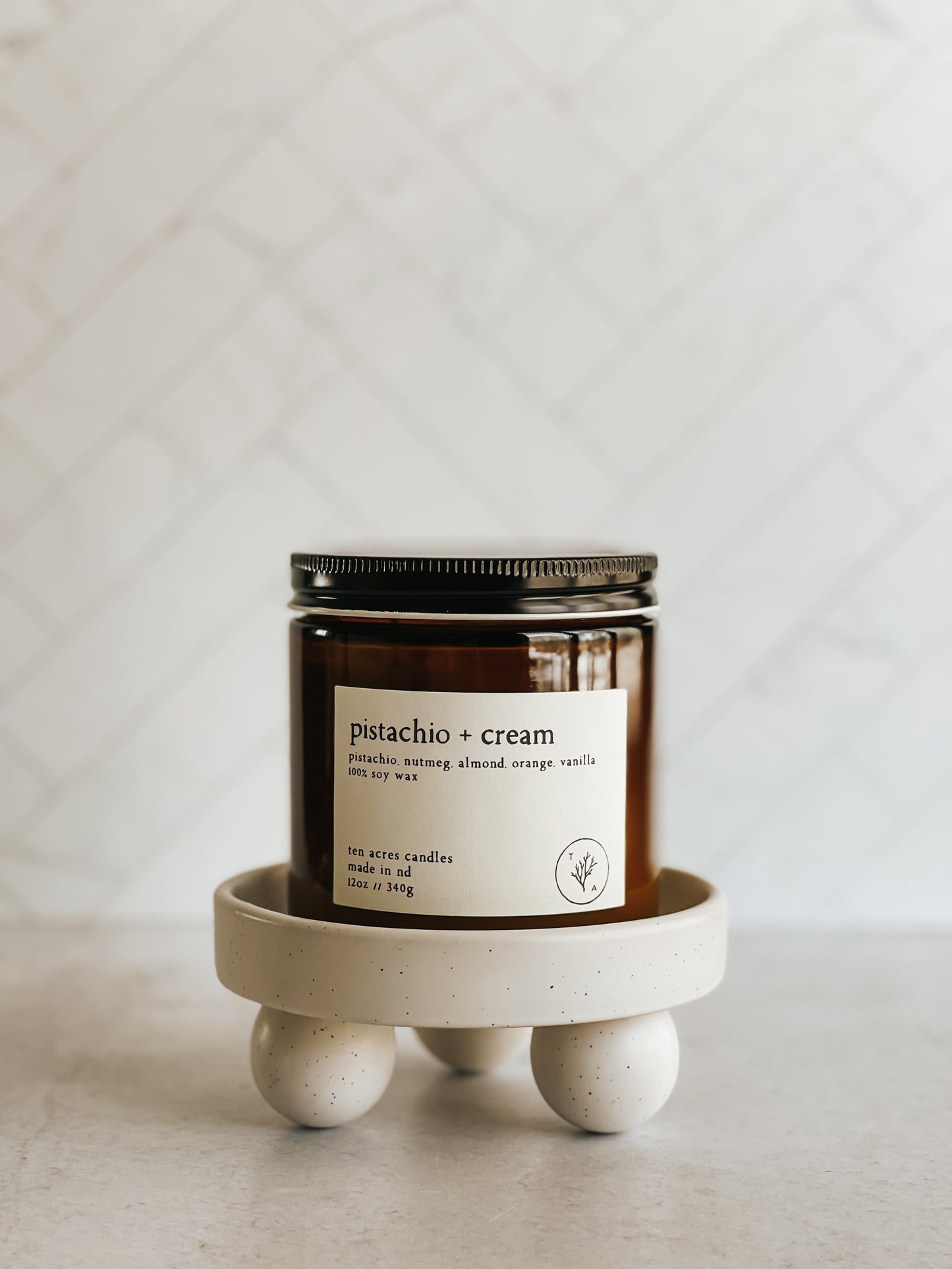 Pistachio + Cream // 12oz soy candle