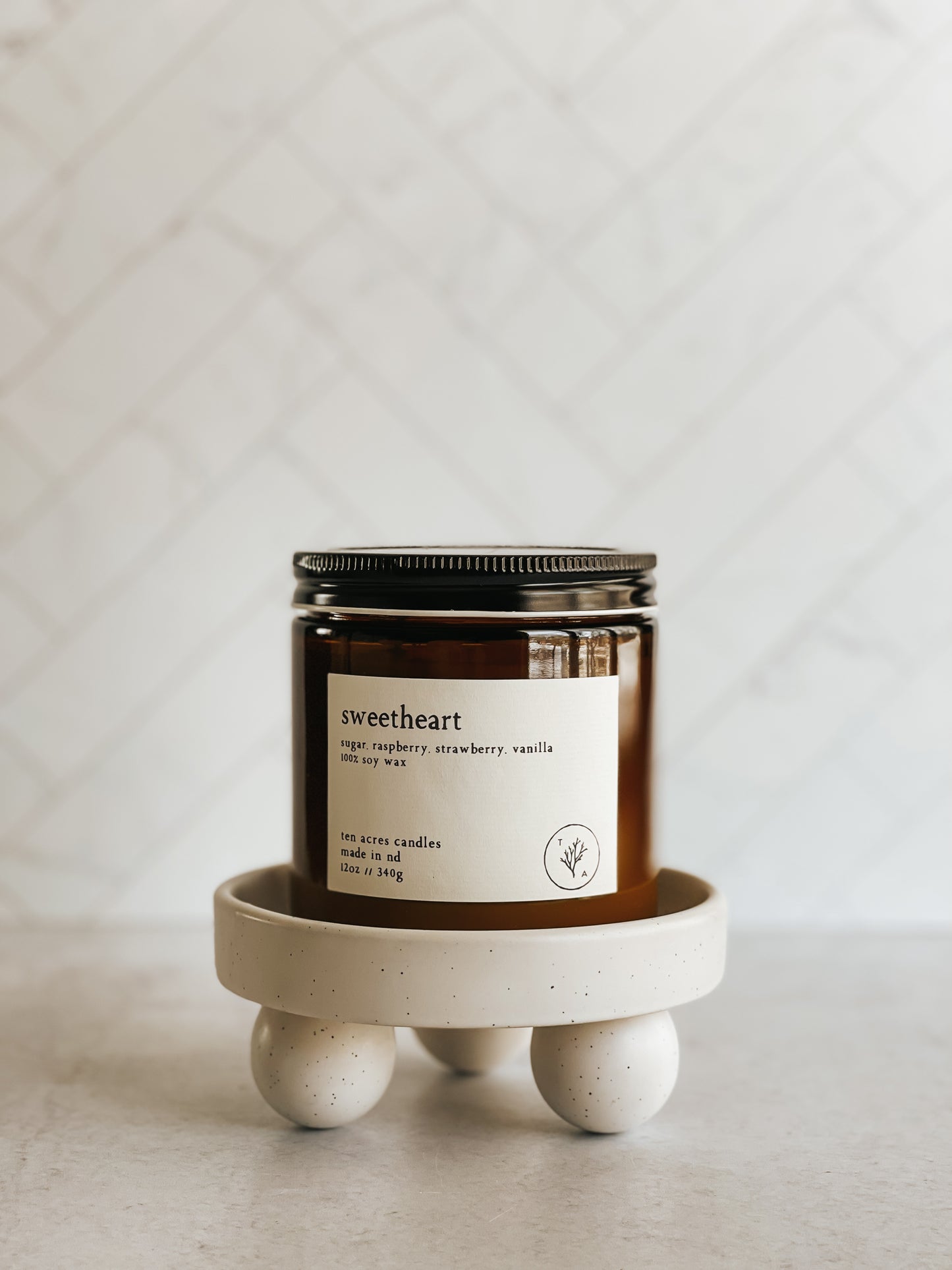 Sweetheart // 12oz soy candle