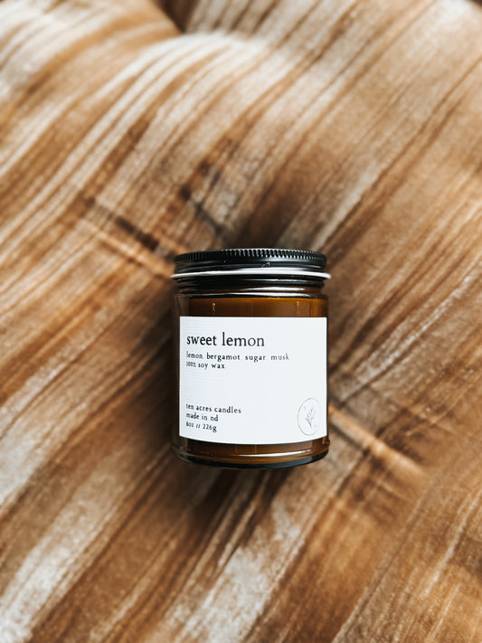 Sweet Lemon // 8oz soy candle
