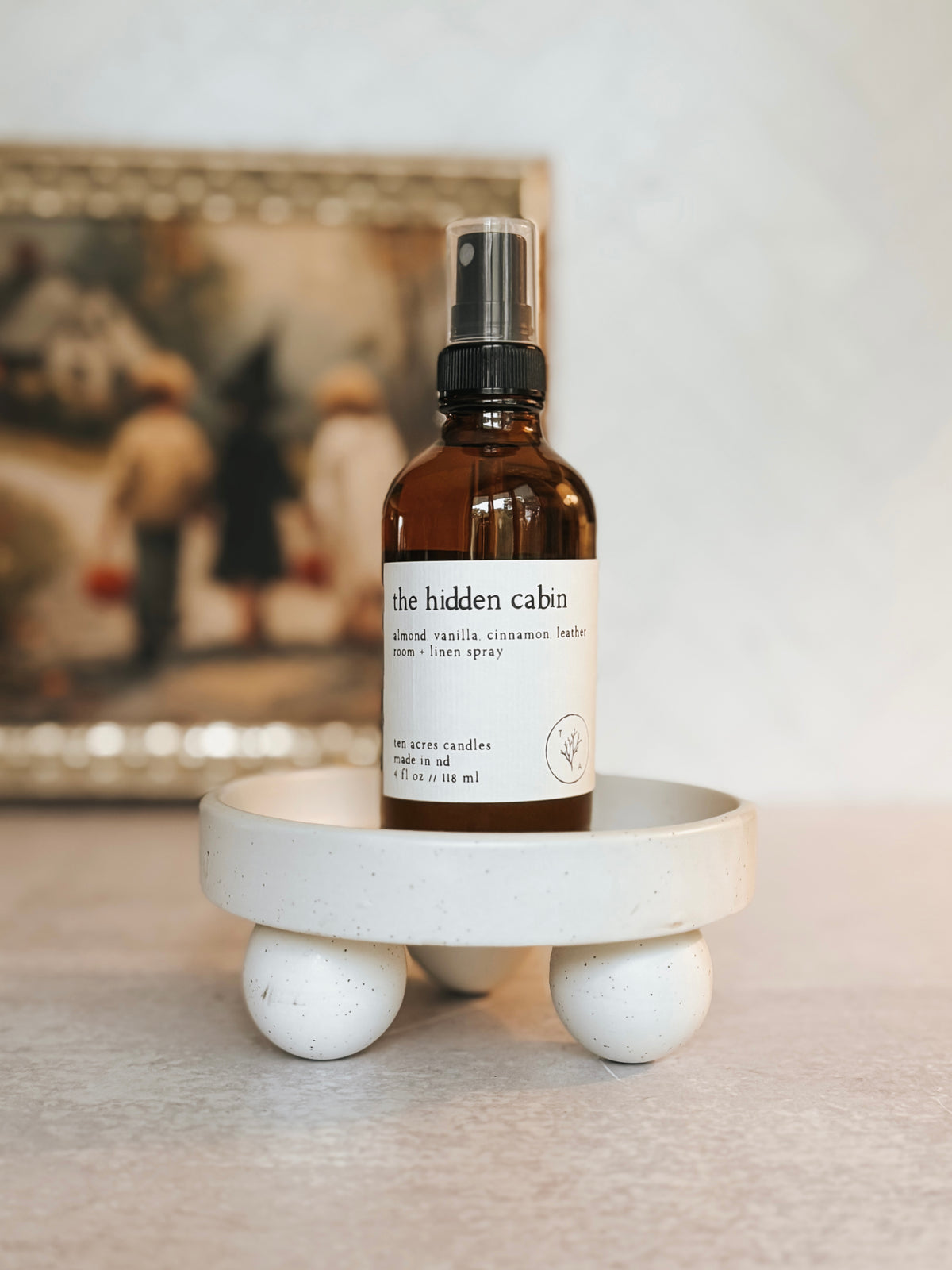 The Hidden Cabin // room + linen spray